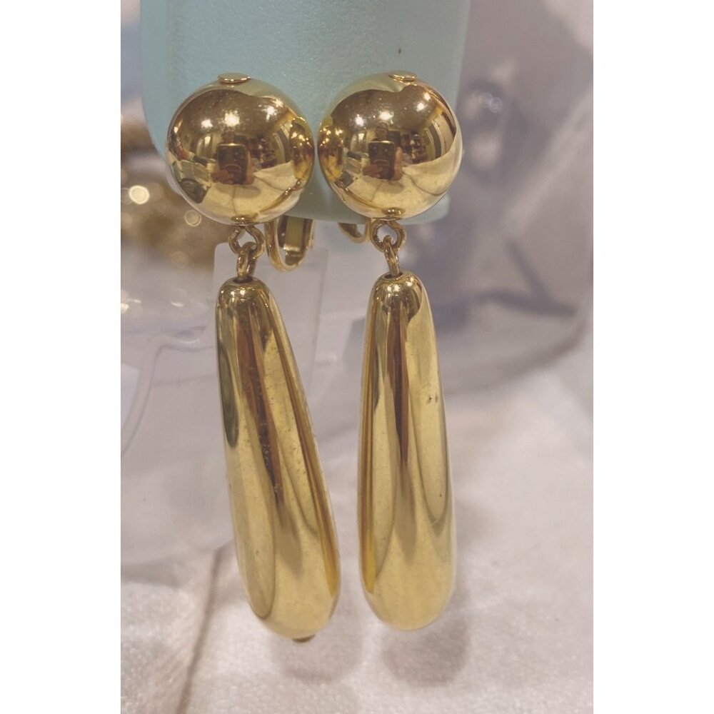 Vintage Avon Gold-Tone Clip-On Drop Earrings With Teardrop Design